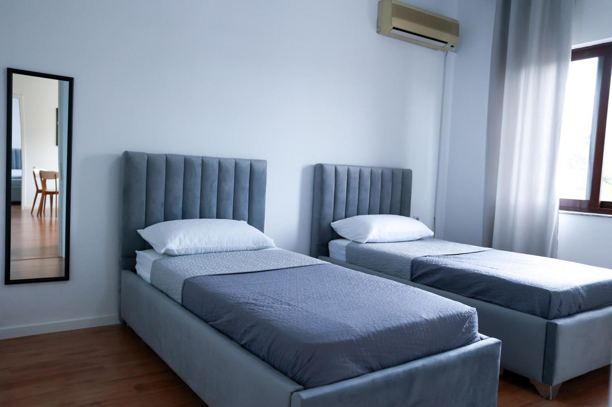 Bianca Vista Tirana Appartement Buitenkant foto